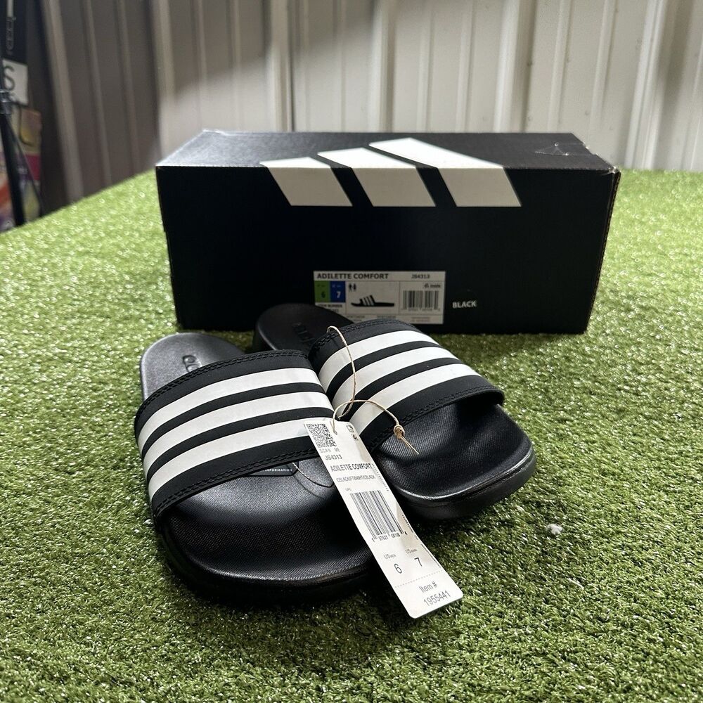 Adidas Adilette Comfort Slides Black White Unisex Men's 6 Women's 7 NIB